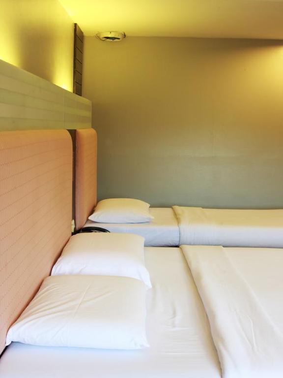 Pradipat Hotel Bangkok Dış mekan fotoğraf