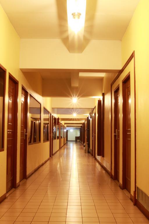 Pradipat Hotel Bangkok Dış mekan fotoğraf